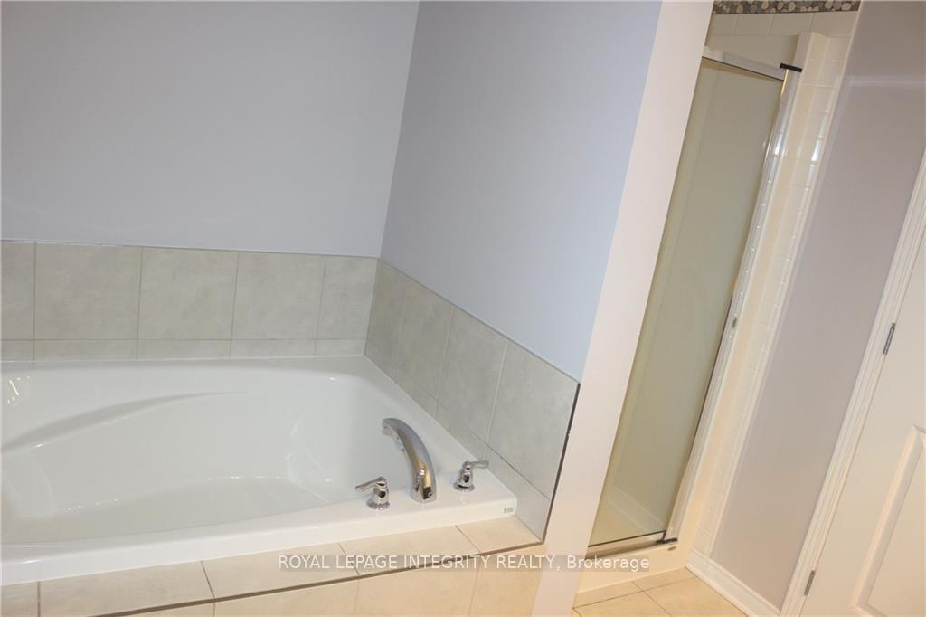 Photo 27 of 634 Pepperville Crescent, Ottawa, Kanata - Emerald Meadows/Trailwest — HOMEH