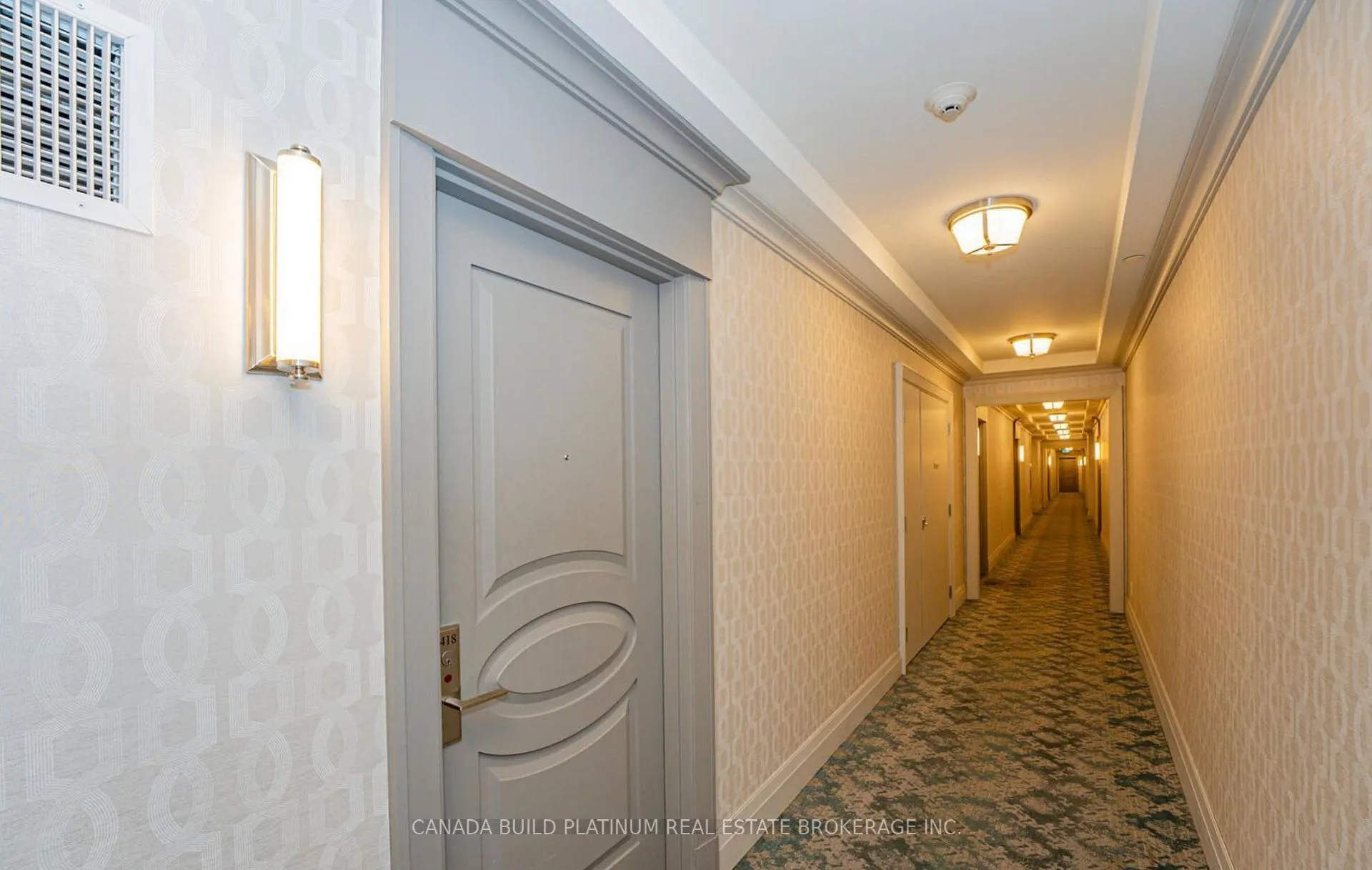 Photo 3 of Unit 418, 9085 Jane Street, Vaughan, Concord — HOMEH