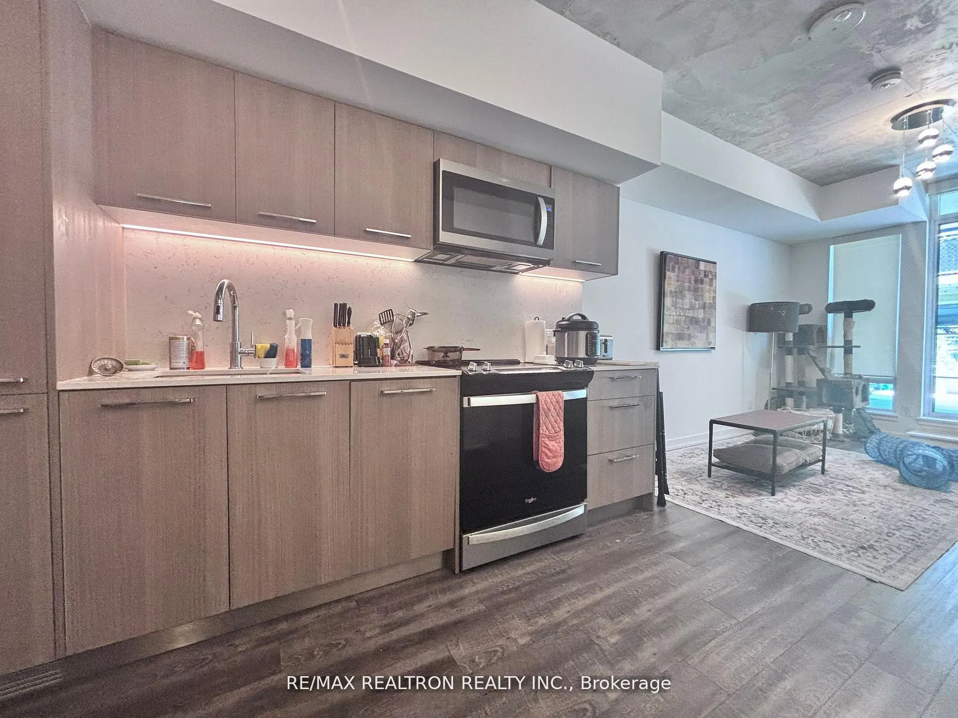 Photo 4 of Unit 207, 45 Baseball Place E, Toronto, South Riverdale — HOMEH