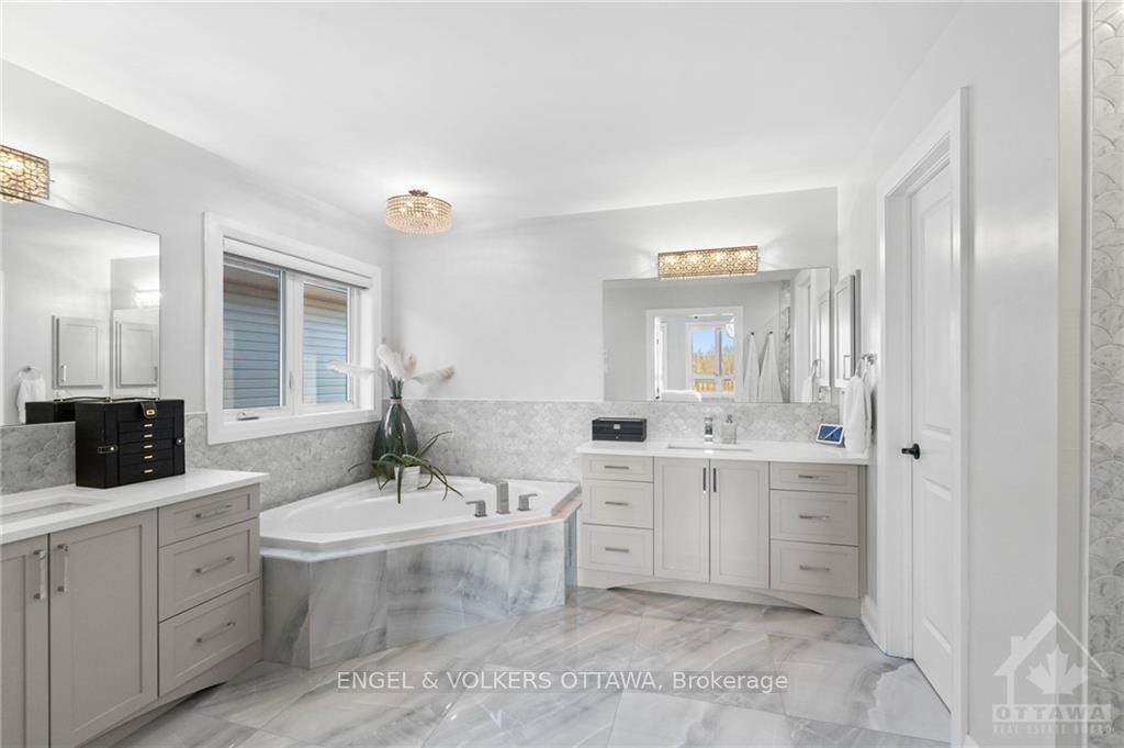 Photo 18 of 375 Longworth Avenue, Ottawa, Leitrim — HOMEH