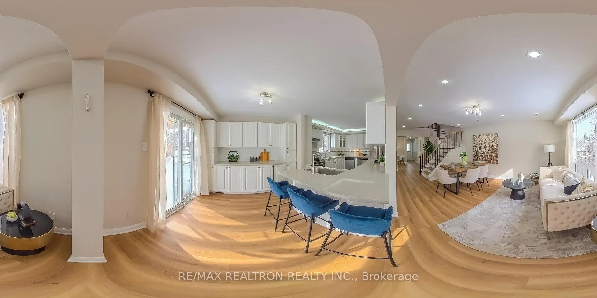 Photo 49 of 110 Lisa Crescent, Vaughan, Crestwood-Springfarm-Yorkhill — HOMEH