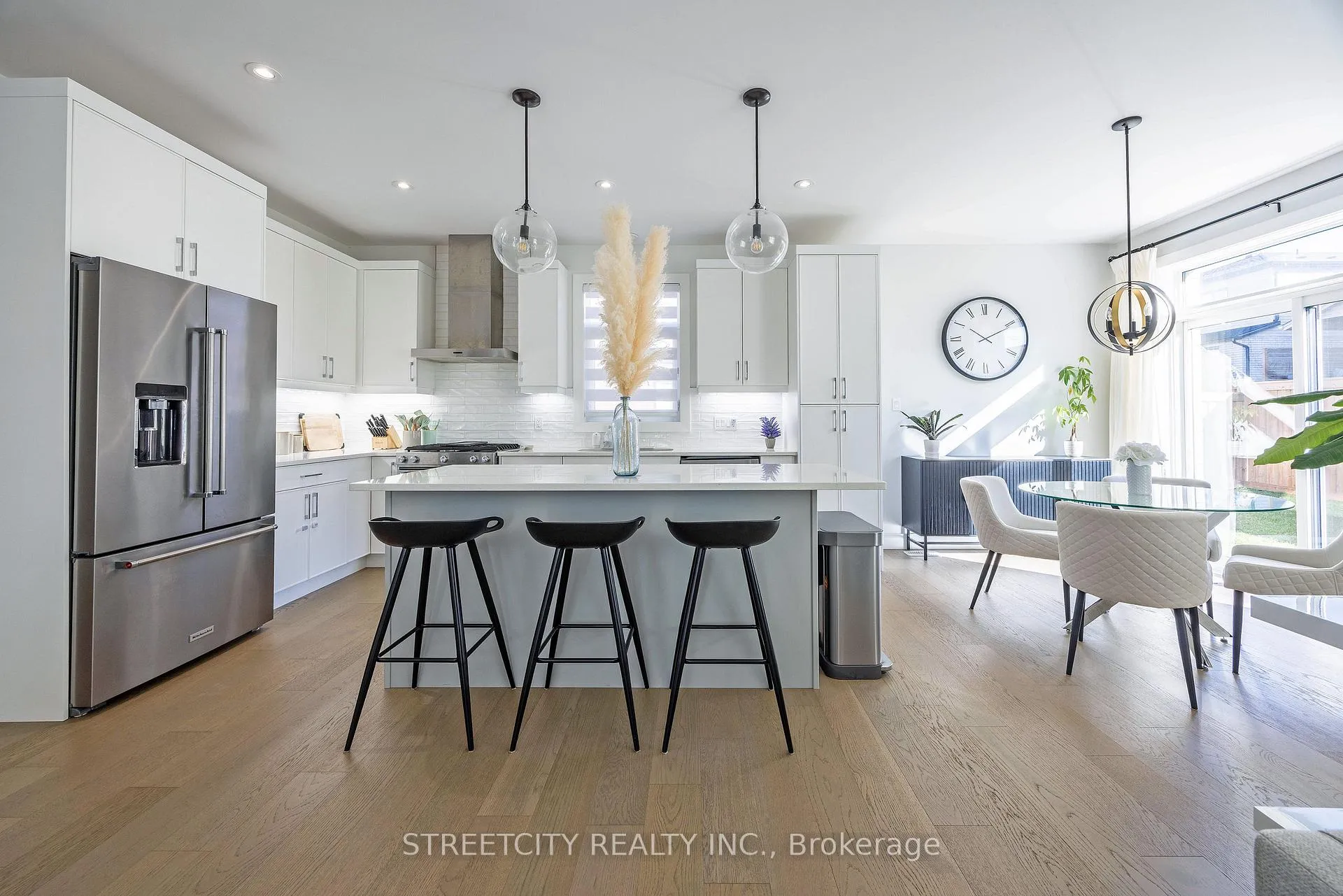 Photo 14 of 1754 Brunson Way, London, South K — HOMEH