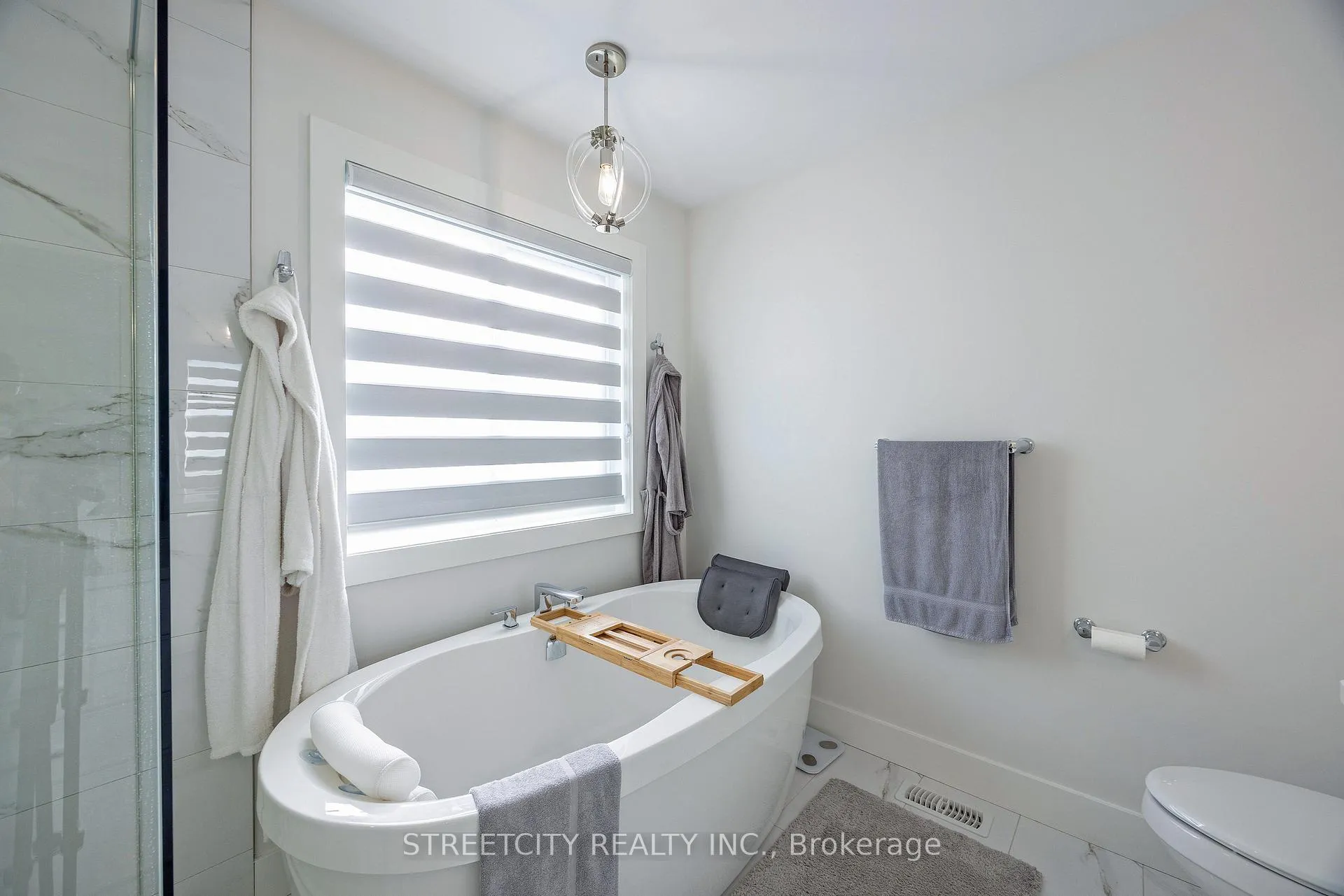 Photo 31 of 1754 Brunson Way, London, South K — HOMEH