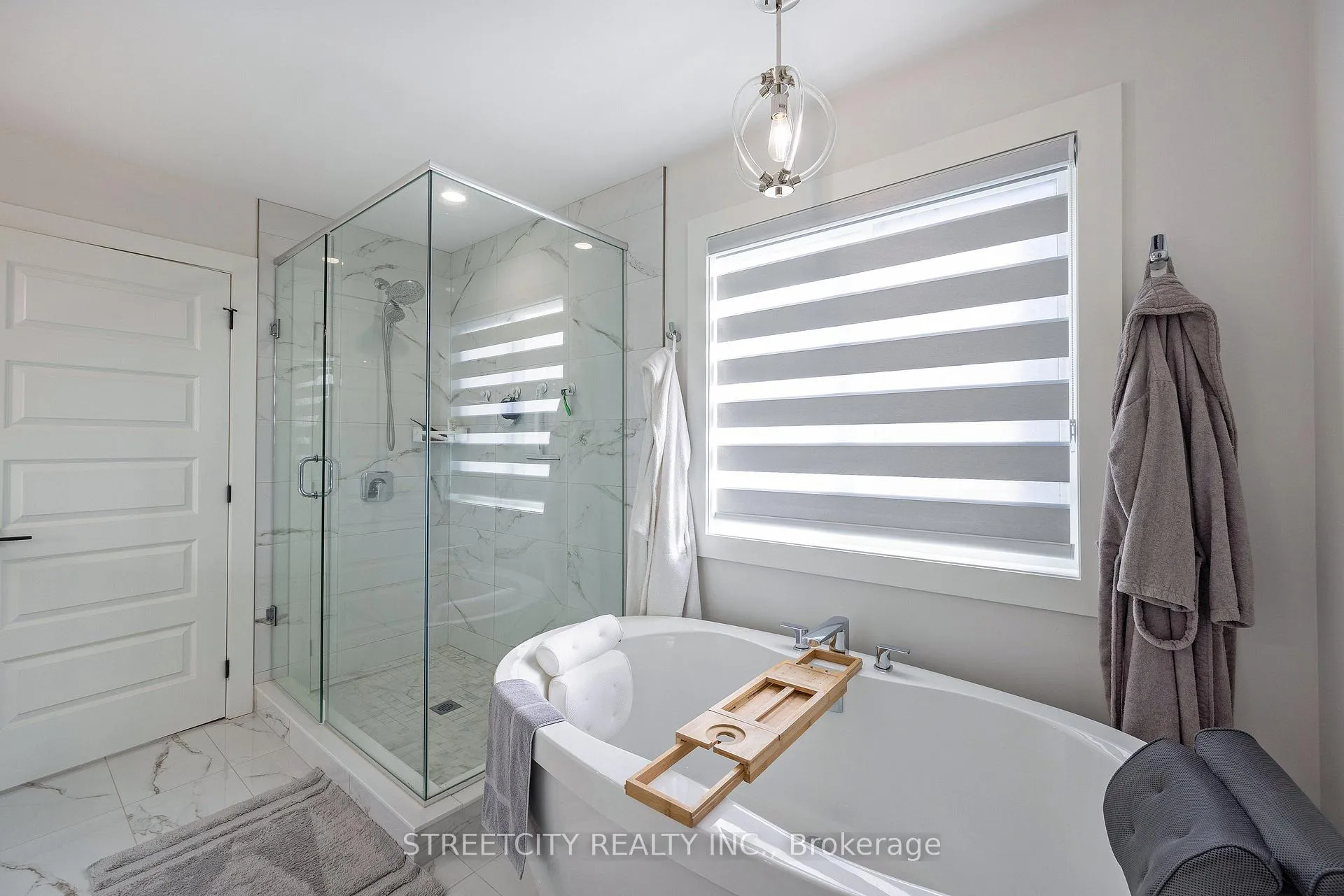 Photo 34 of 1754 Brunson Way, London, South K — HOMEH