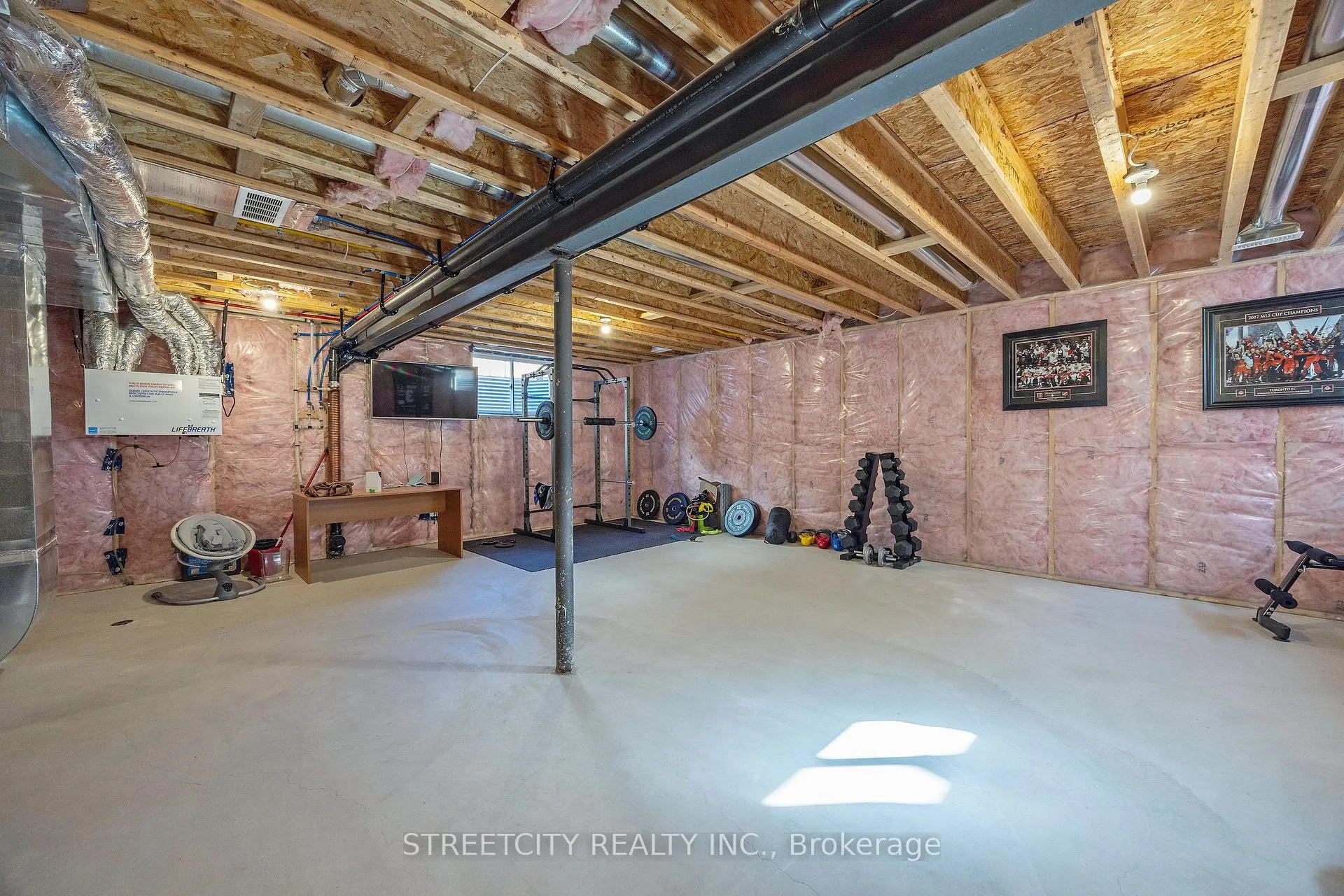 Photo 46 of 1754 Brunson Way, London, South K — HOMEH