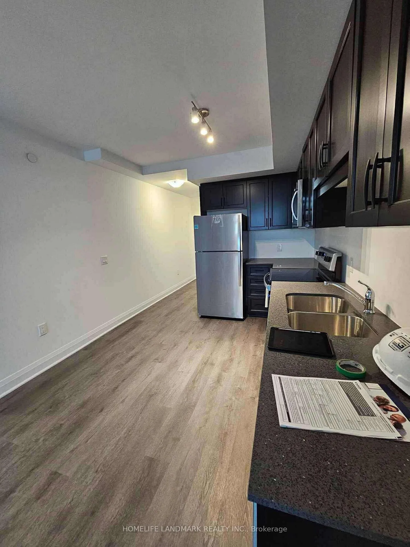 Photo 4 of Unit 317, 1936 Rymal Road E, Hamilton, Rural Glanbrook — HOMEH