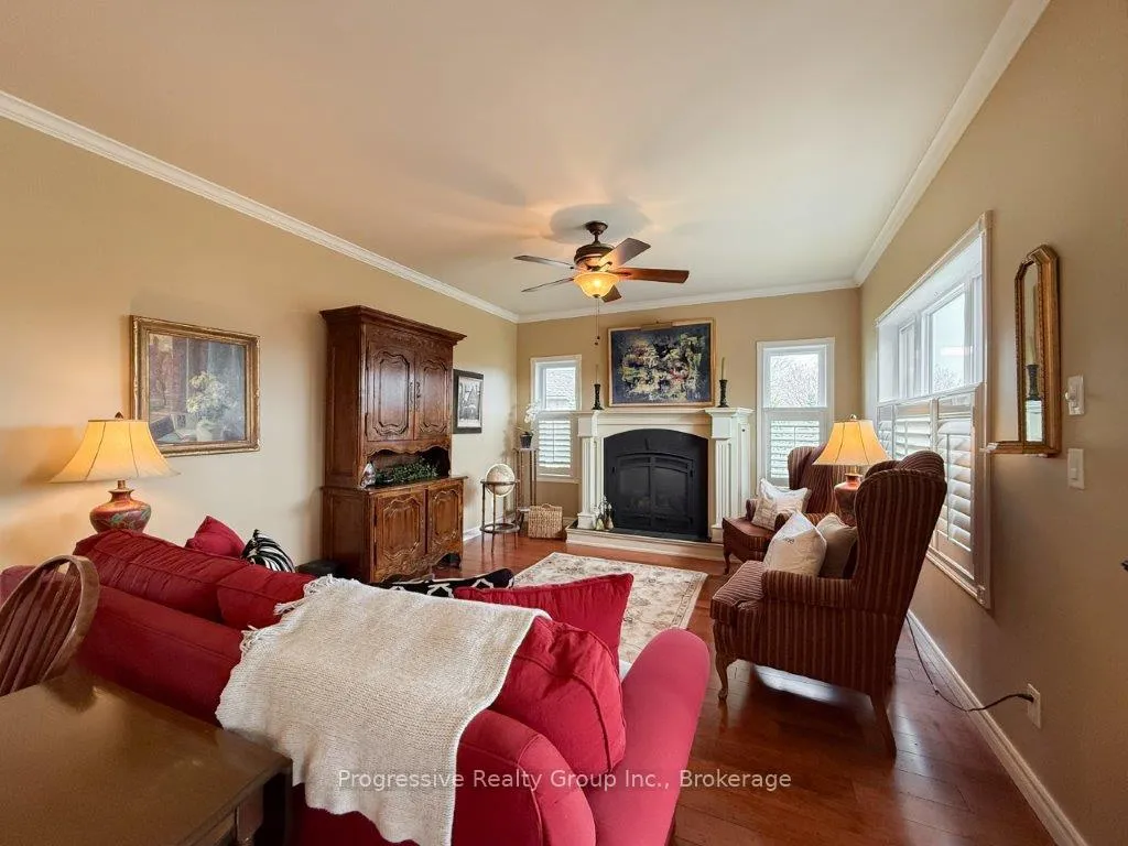 Photo 3 of 14 East Street S, Norfolk, Port Dover — HOMEH