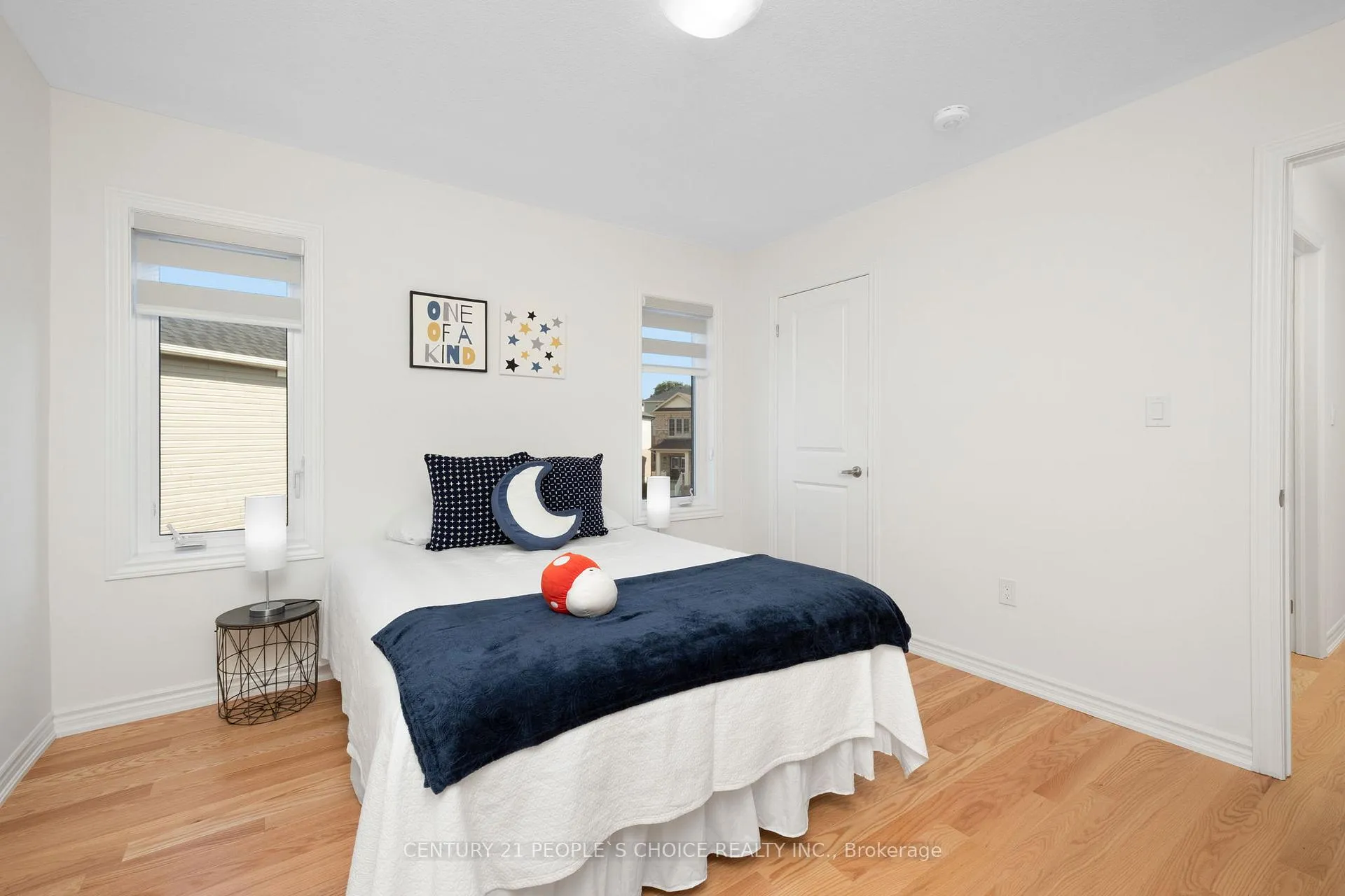 Photo 15 of 18 Heming Street, Brant, Paris — HOMEH
