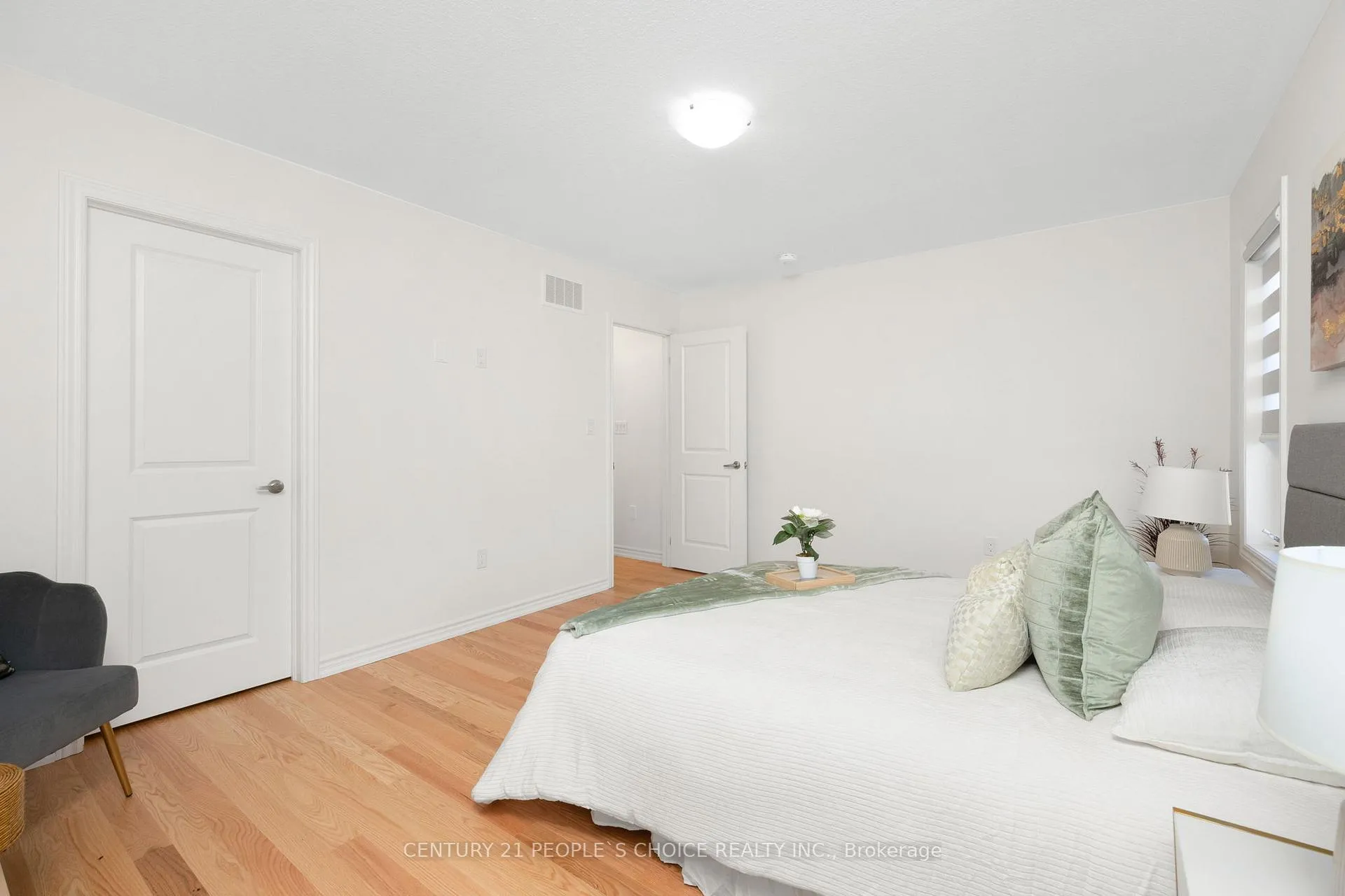Photo 24 of 18 Heming Street, Brant, Paris — HOMEH