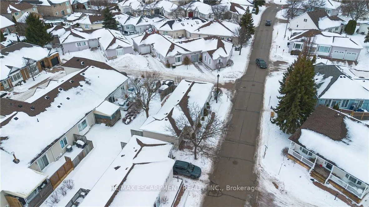 Photo 22 of 142 Silverbirch Avenue, Hamilton, Villages of Glancaster — HOMEH