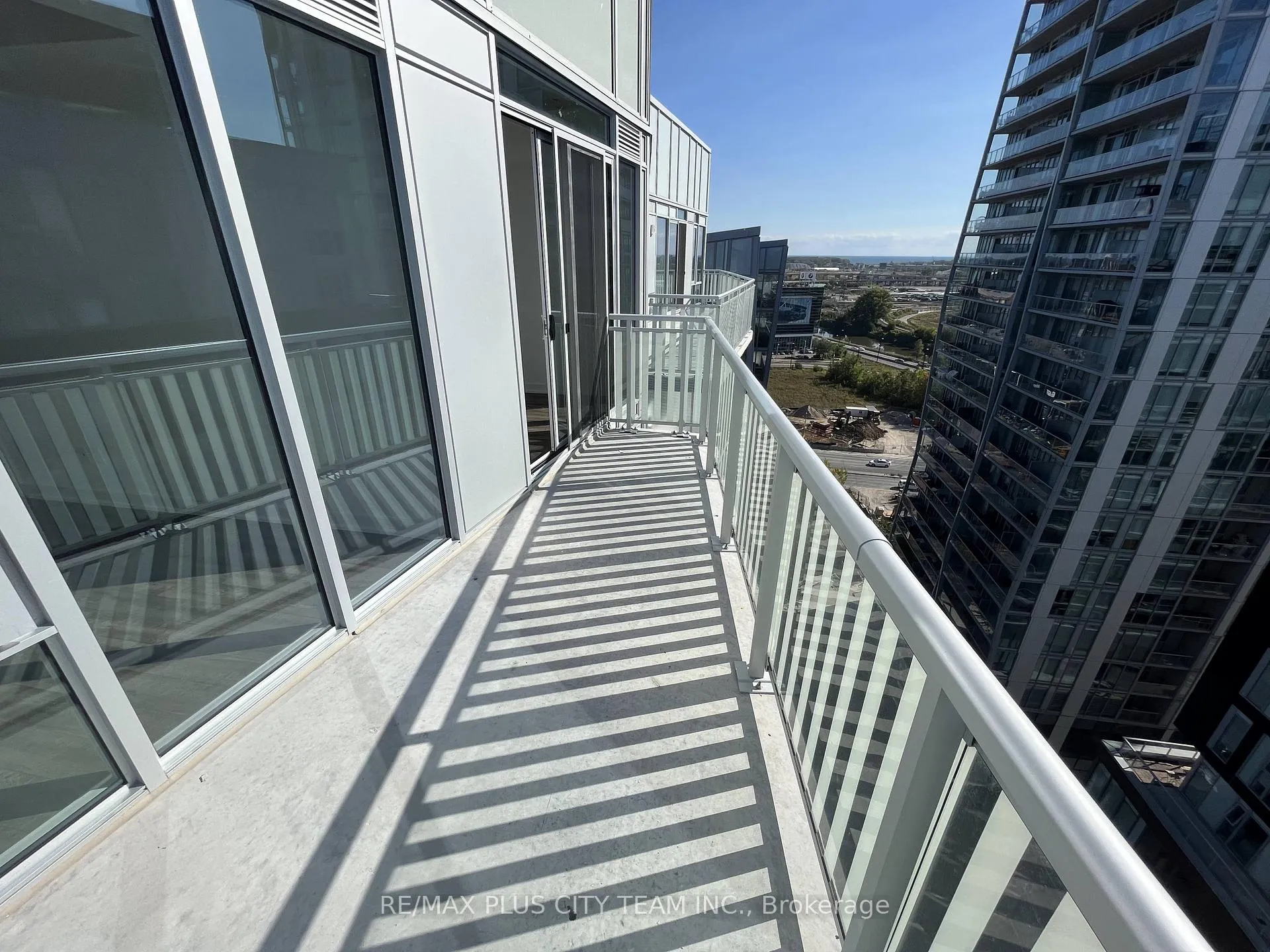 Photo 13 of Unit 1402, 45 Baseball Place, Toronto, South Riverdale — HOMEH