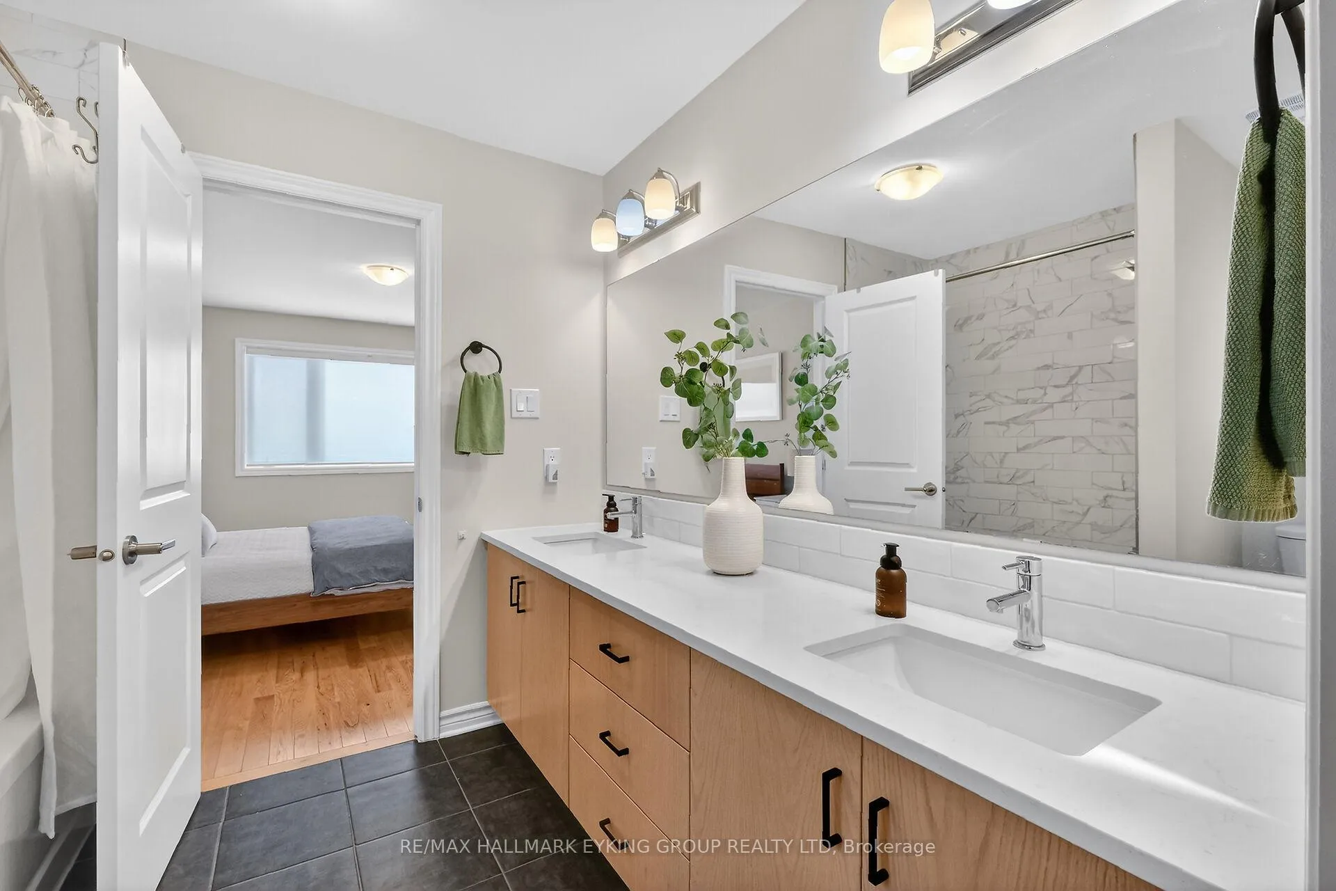 Photo 35 of 56 Viceroy Mews, Ottawa, Blossom Park/Kemp Park/Findlay Creek — HOMEH