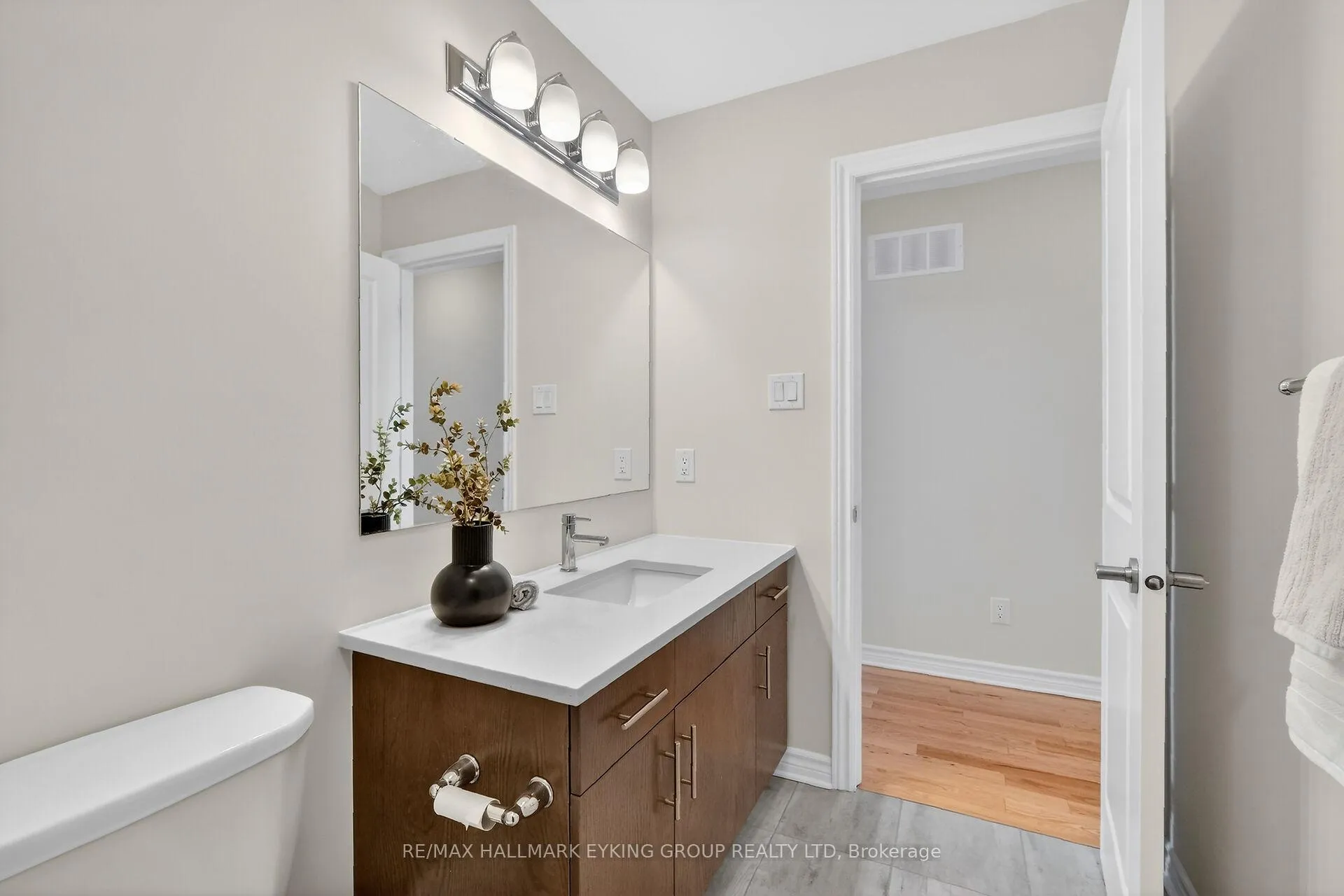 Photo 42 of 56 Viceroy Mews, Ottawa, Blossom Park/Kemp Park/Findlay Creek — HOMEH