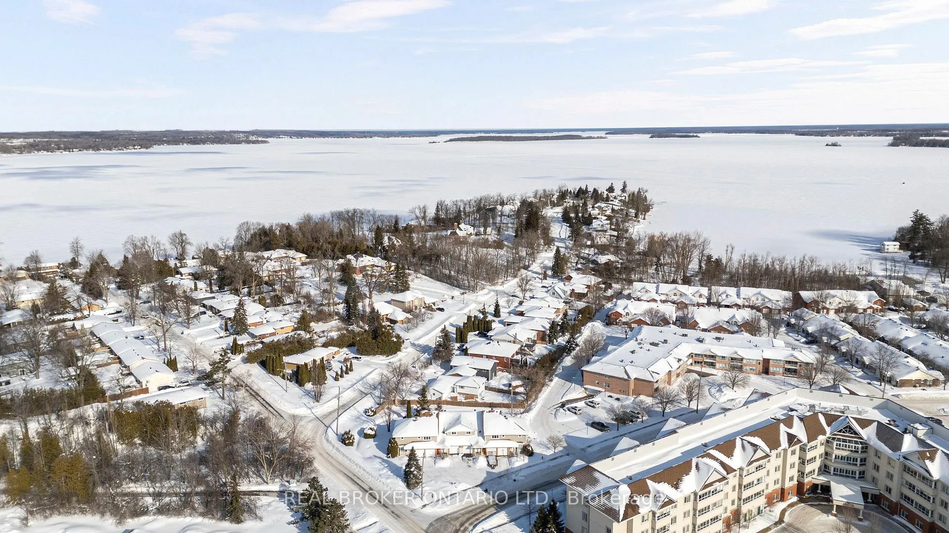 Photo 34 of Unit 102, 10 Museum Drive, Orillia — HOMEH