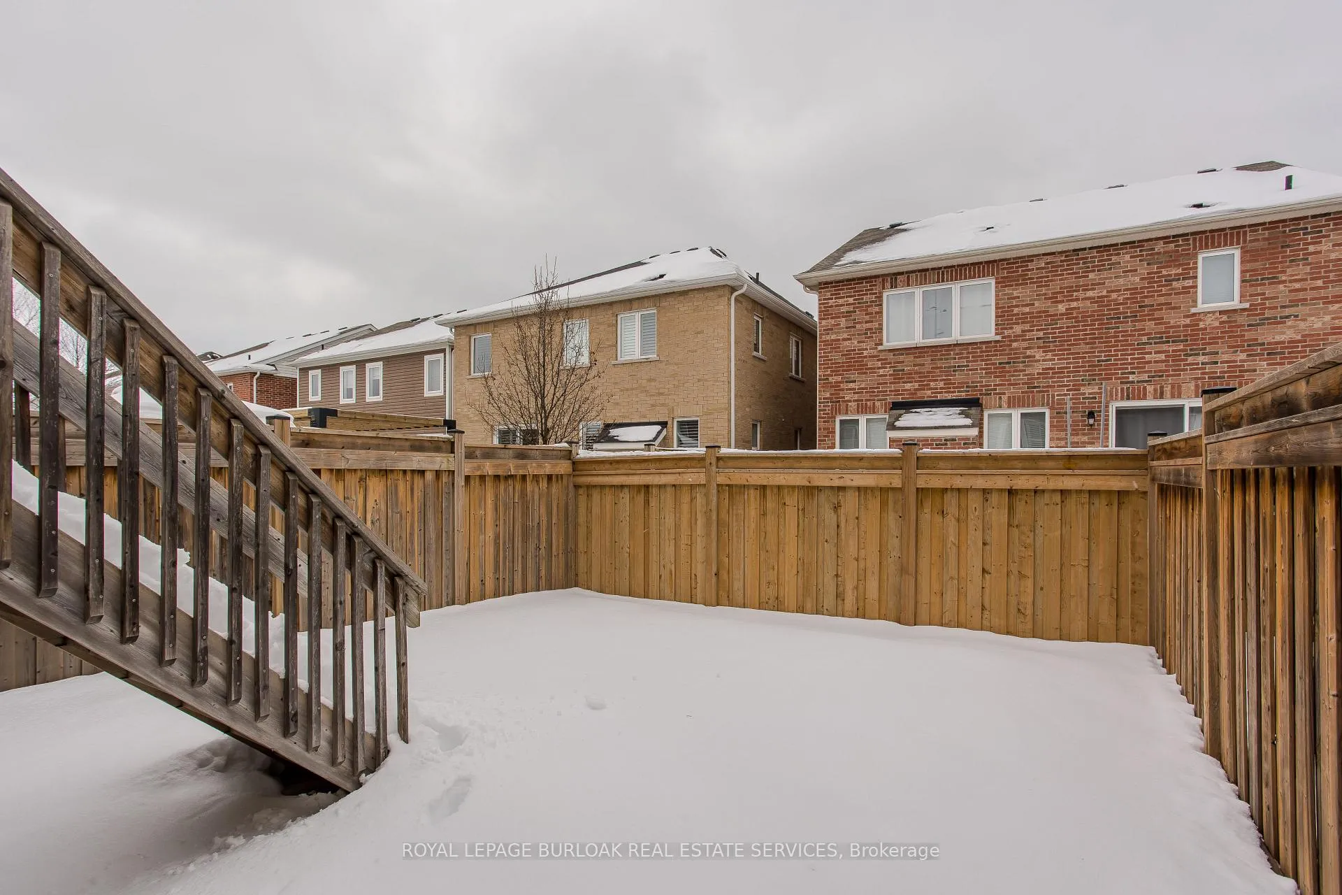 Photo 20 of 135 Mcmonies Drive, Hamilton, Waterdown — HOMEH