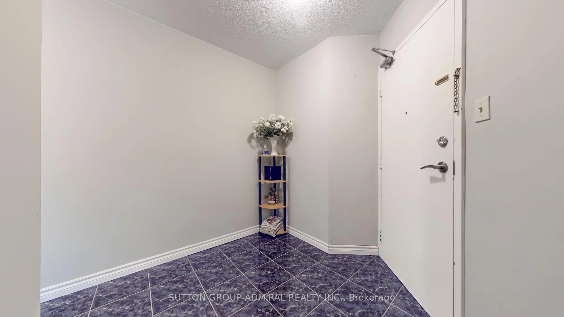 Photo 2 of Unit 801, 234 Albion Road, Etobicoke, Elms-Old Rexdale — HOMEH