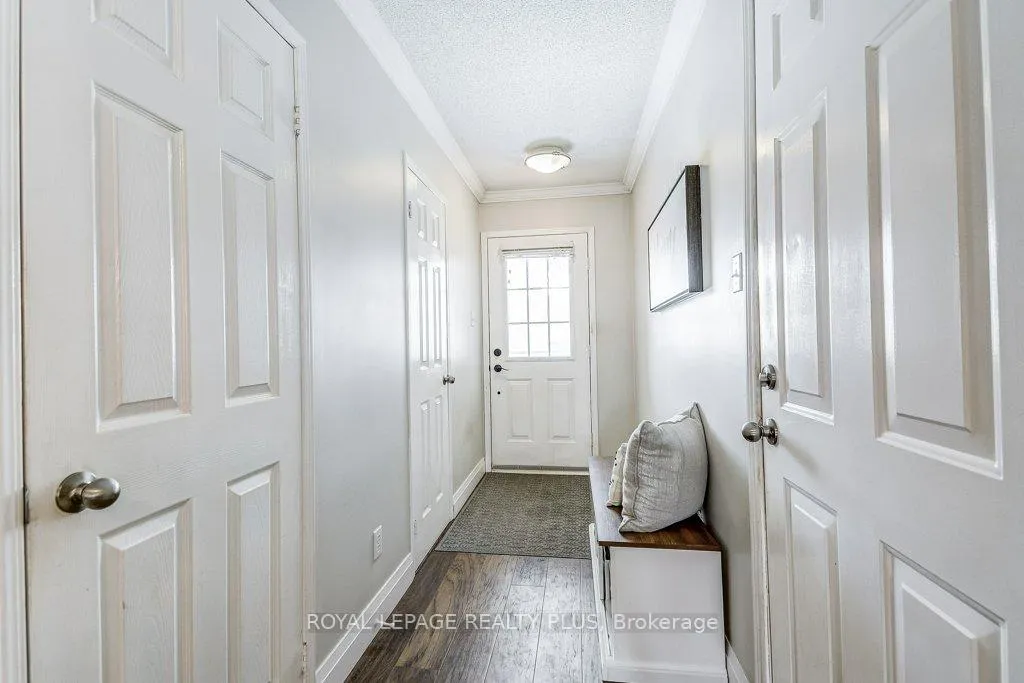 Photo 5 of 5144 Lampman Avenue, Burlington, Uptown — HOMEH
