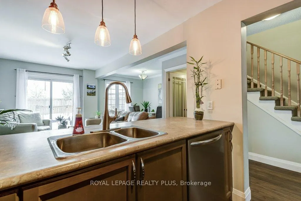 Photo 11 of 5144 Lampman Avenue, Burlington, Uptown — HOMEH
