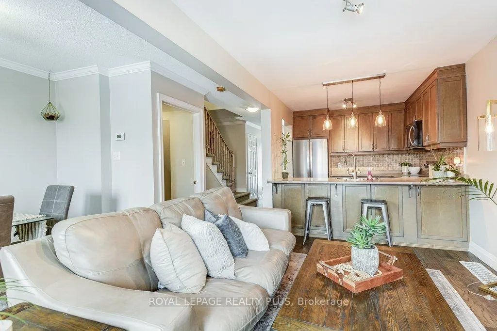 Photo 14 of 5144 Lampman Avenue, Burlington, Uptown — HOMEH