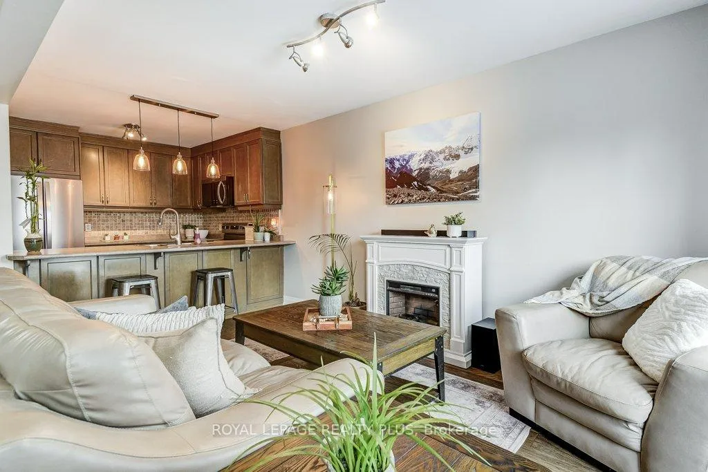 Photo 15 of 5144 Lampman Avenue, Burlington, Uptown — HOMEH