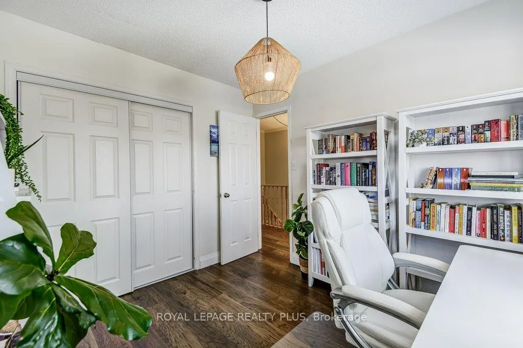 Photo 25 of 5144 Lampman Avenue, Burlington, Uptown — HOMEH
