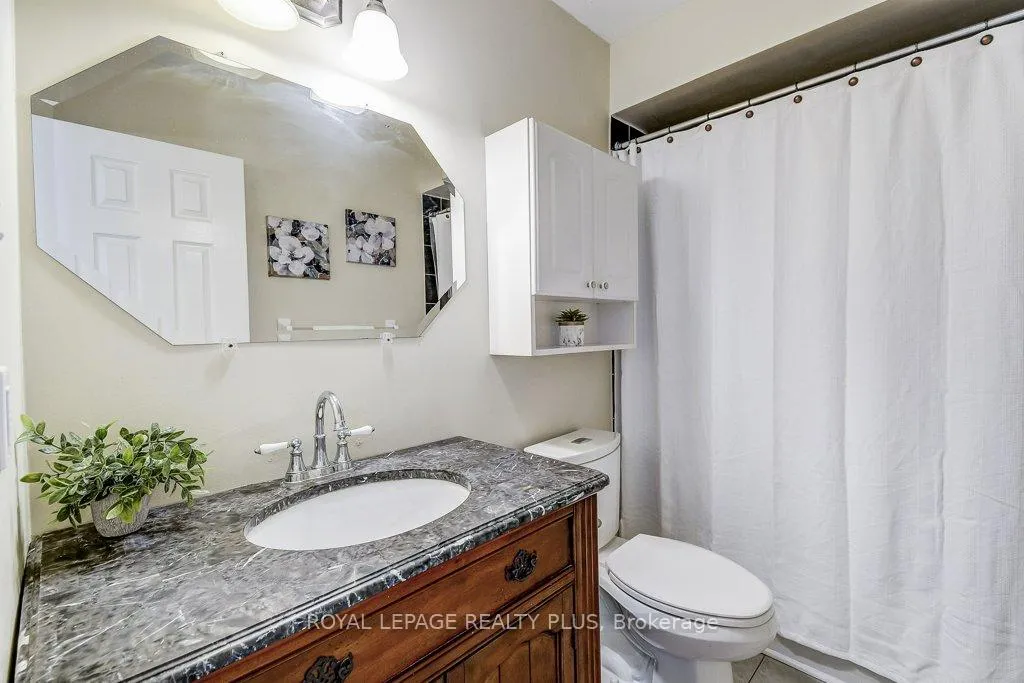 Photo 29 of 5144 Lampman Avenue, Burlington, Uptown — HOMEH