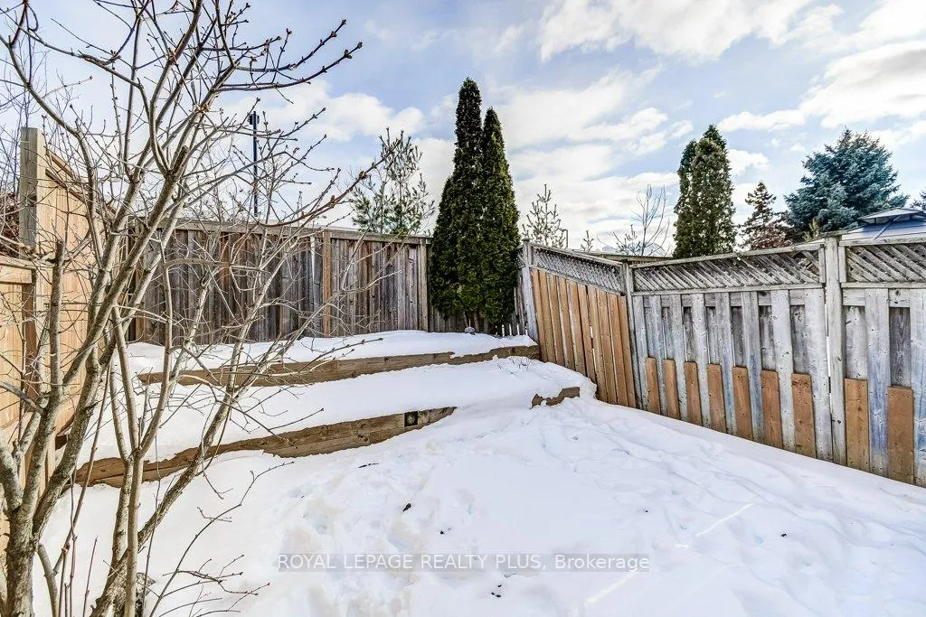 Photo 44 of 5144 Lampman Avenue, Burlington, Uptown — HOMEH