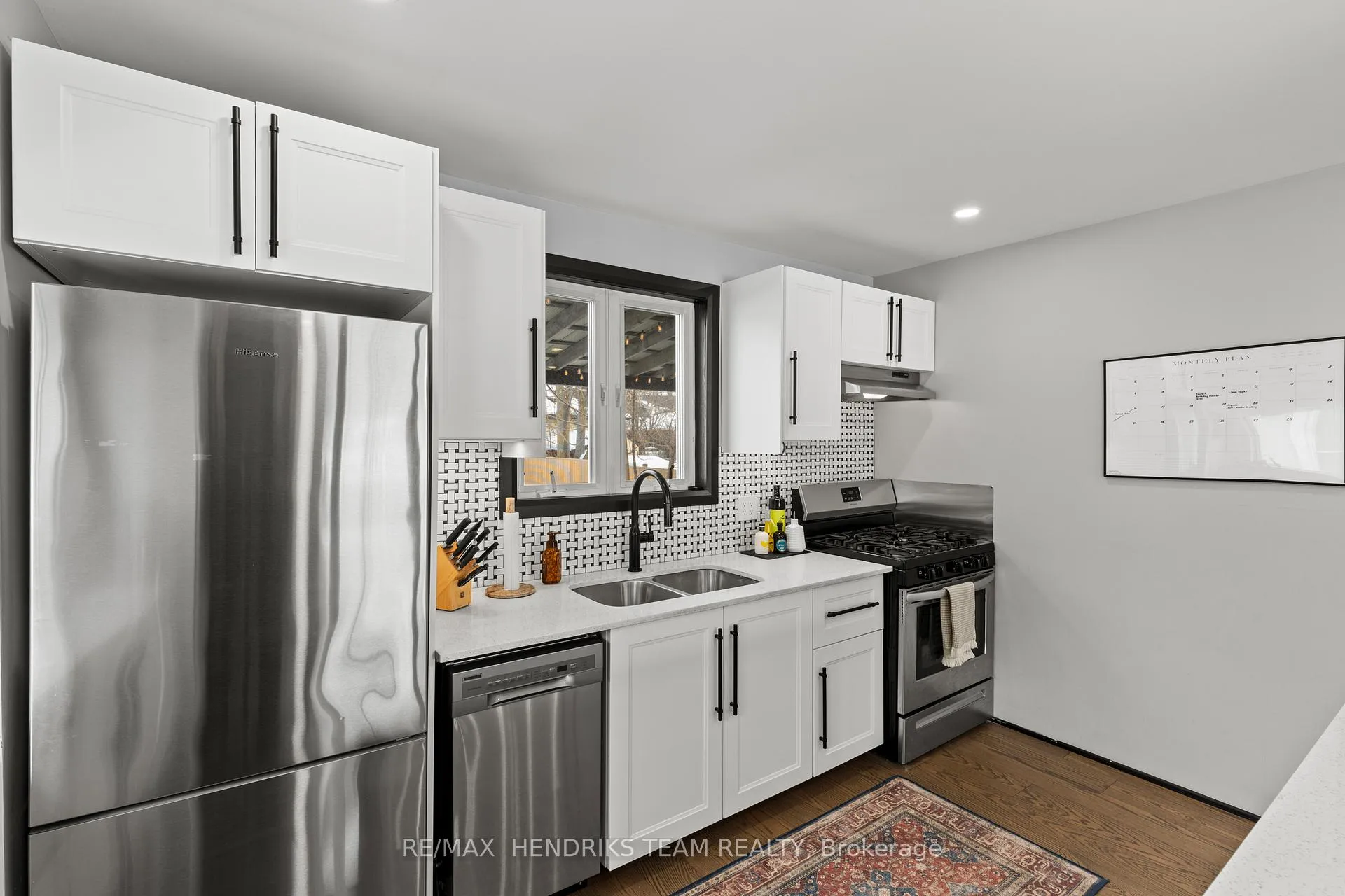 Photo 11 of 16 Haig Street, St. Catharines, Downtown — HOMEH