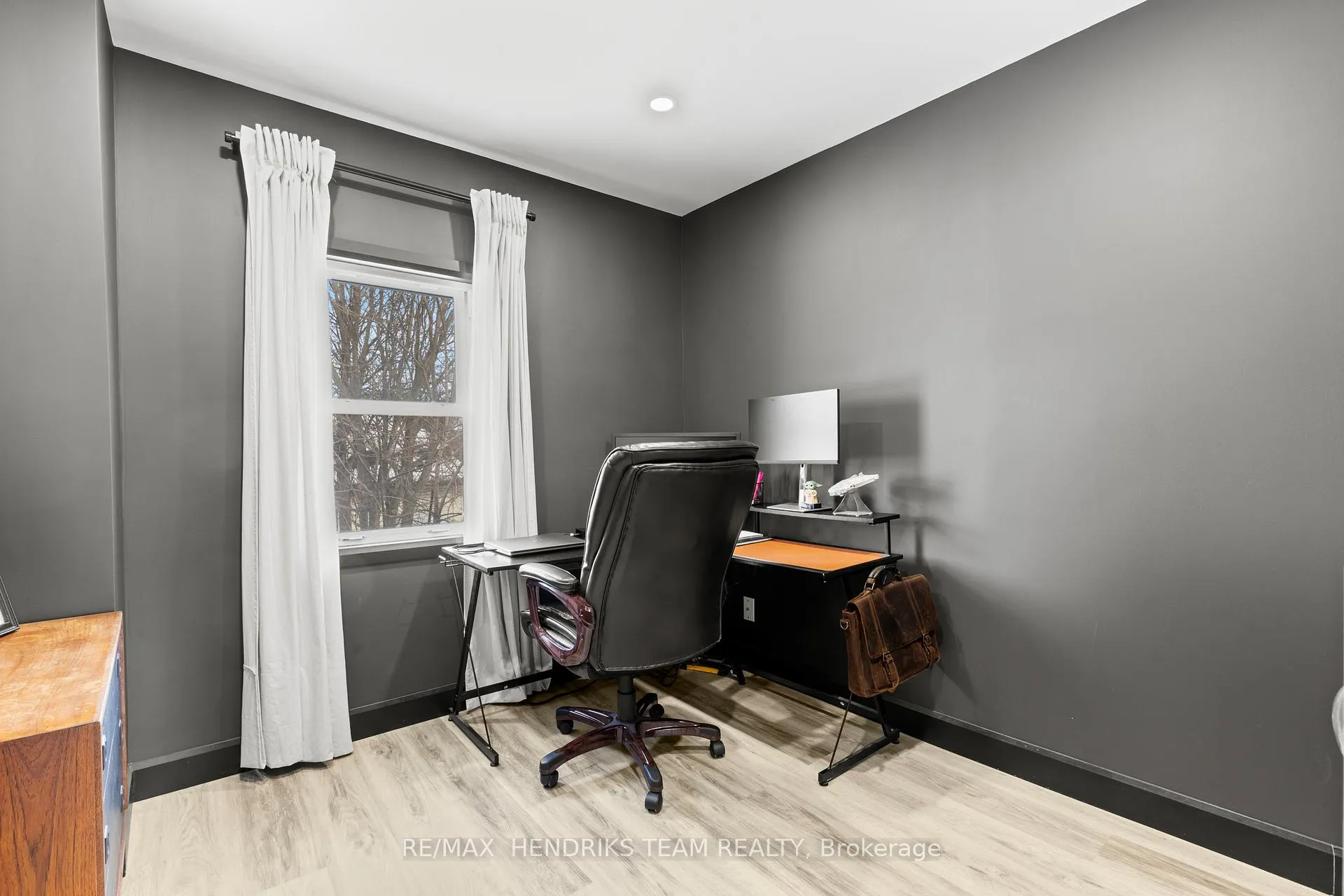 Photo 21 of 16 Haig Street, St. Catharines, Downtown — HOMEH