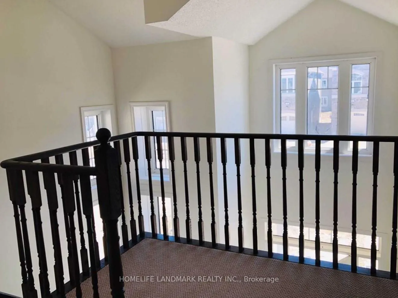 Photo 7 of 19 Catamaran Drive, Wasaga Beach — HOMEH