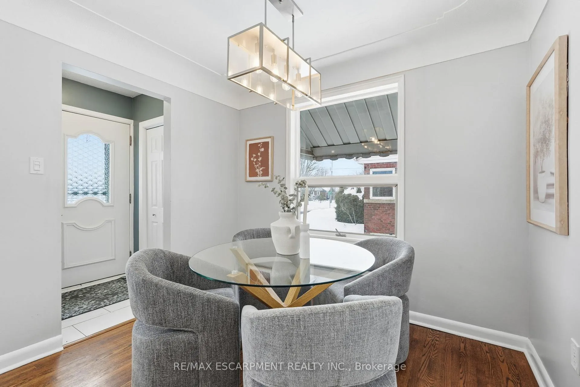 Photo 8 of 15 Mulock Avenue, Hamilton, Sunninghill — HOMEH