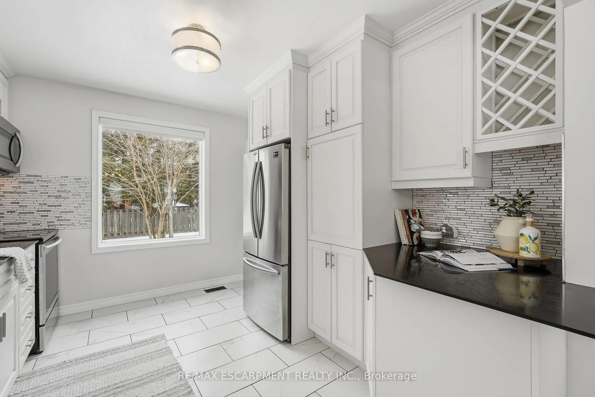 Photo 19 of 15 Mulock Avenue, Hamilton, Sunninghill — HOMEH