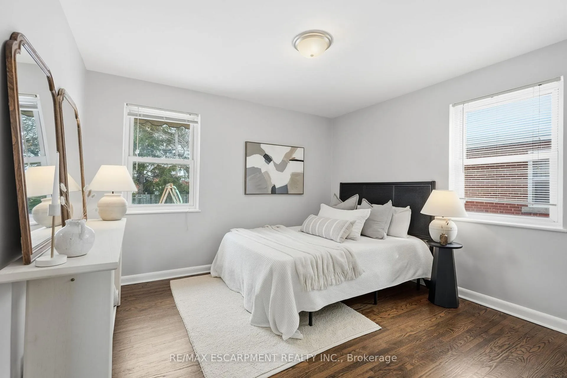 Photo 23 of 15 Mulock Avenue, Hamilton, Sunninghill — HOMEH