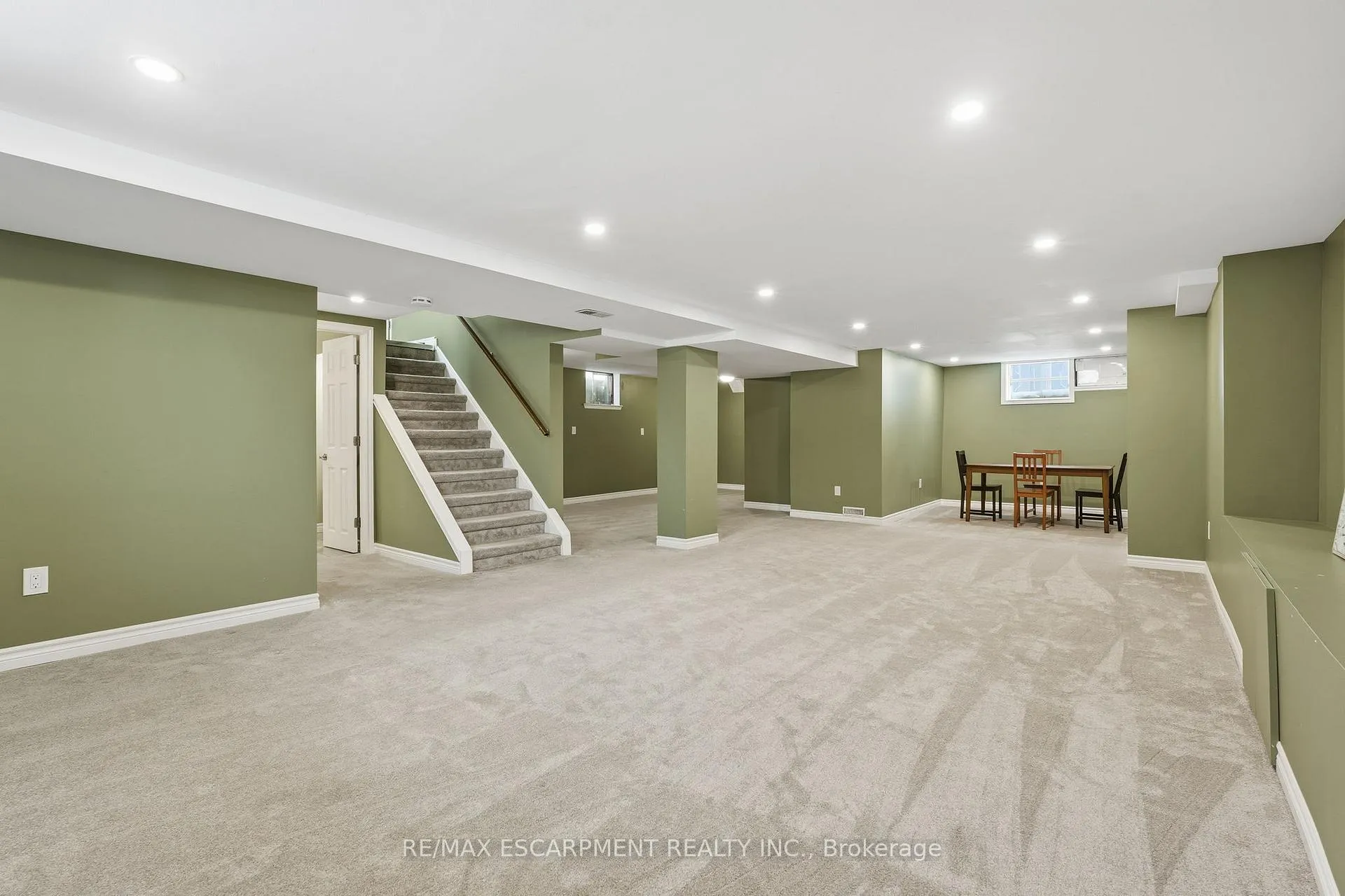 Photo 33 of 15 Mulock Avenue, Hamilton, Sunninghill — HOMEH