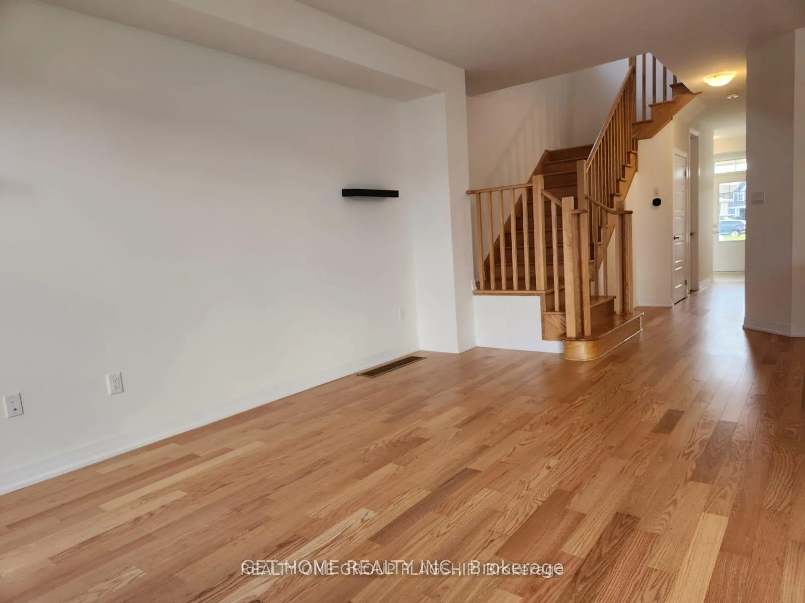 Photo 6 of 65 Velvet Way, Thorold, Rolling Meadows — HOMEH