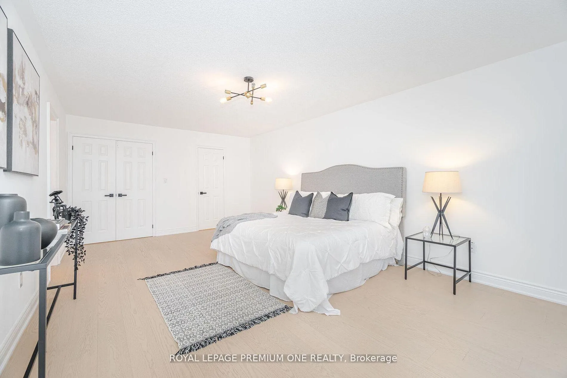 Photo 27 of 224 Hollywood Hill Circle, Vaughan, Vellore Village — HOMEH
