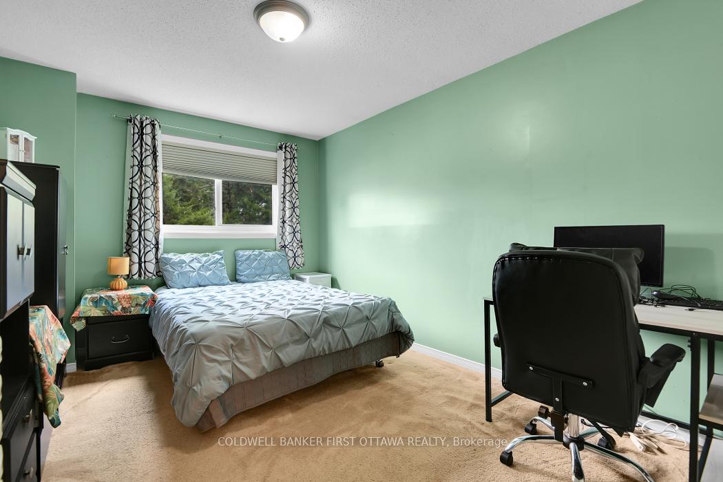 Photo 23 of 23 Manju Street, Ottawa, Hunt Club Park — HOMEH