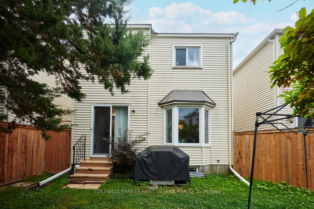 Photo 30 of 23 Manju Street, Ottawa, Hunt Club Park — HOMEH