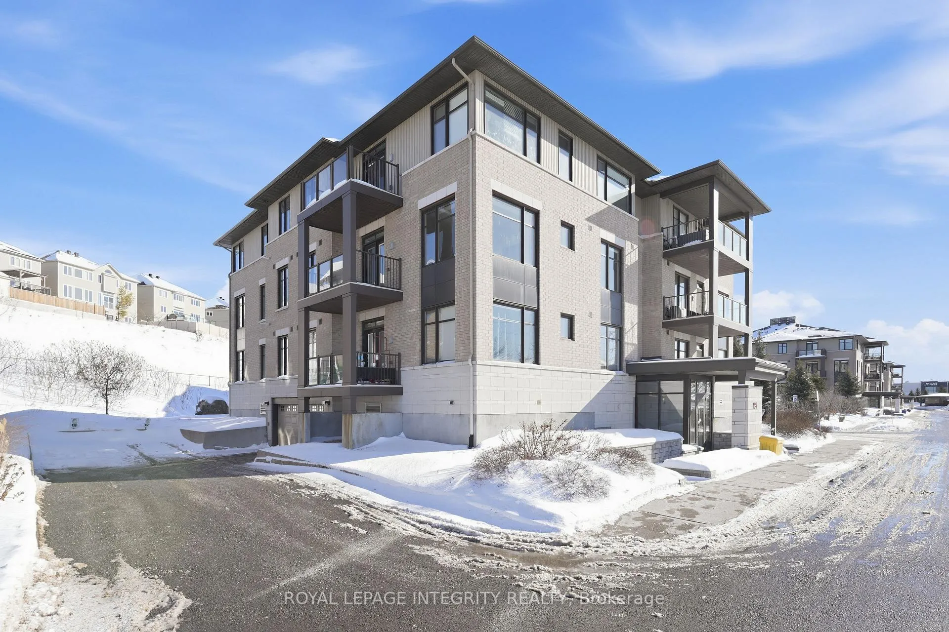 Photo 2 of Unit 302, 180 Guelph Private, Ottawa, Kanata - Kanata Lakes/Heritage Hills — HOMEH