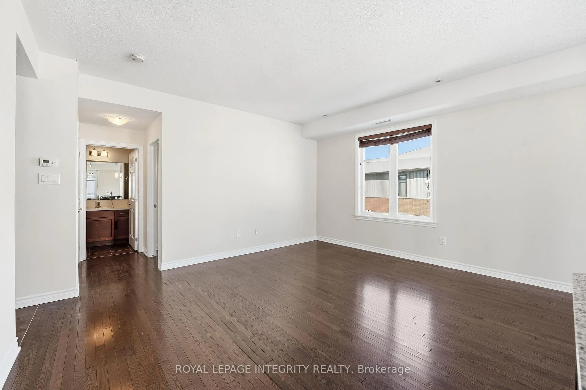 Photo 11 of Unit 302, 180 Guelph Private, Ottawa, Kanata - Kanata Lakes/Heritage Hills — HOMEH