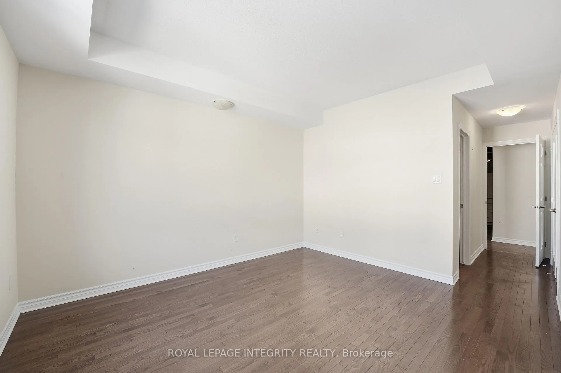 Photo 12 of Unit 302, 180 Guelph Private, Ottawa, Kanata - Kanata Lakes/Heritage Hills — HOMEH