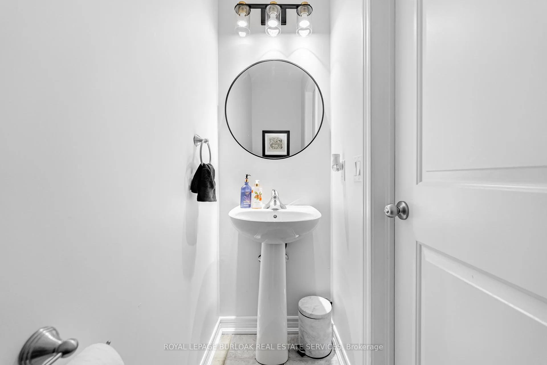 Photo 10 of Unit 21, 5056 New Street, Burlington, Appleby — HOMEH