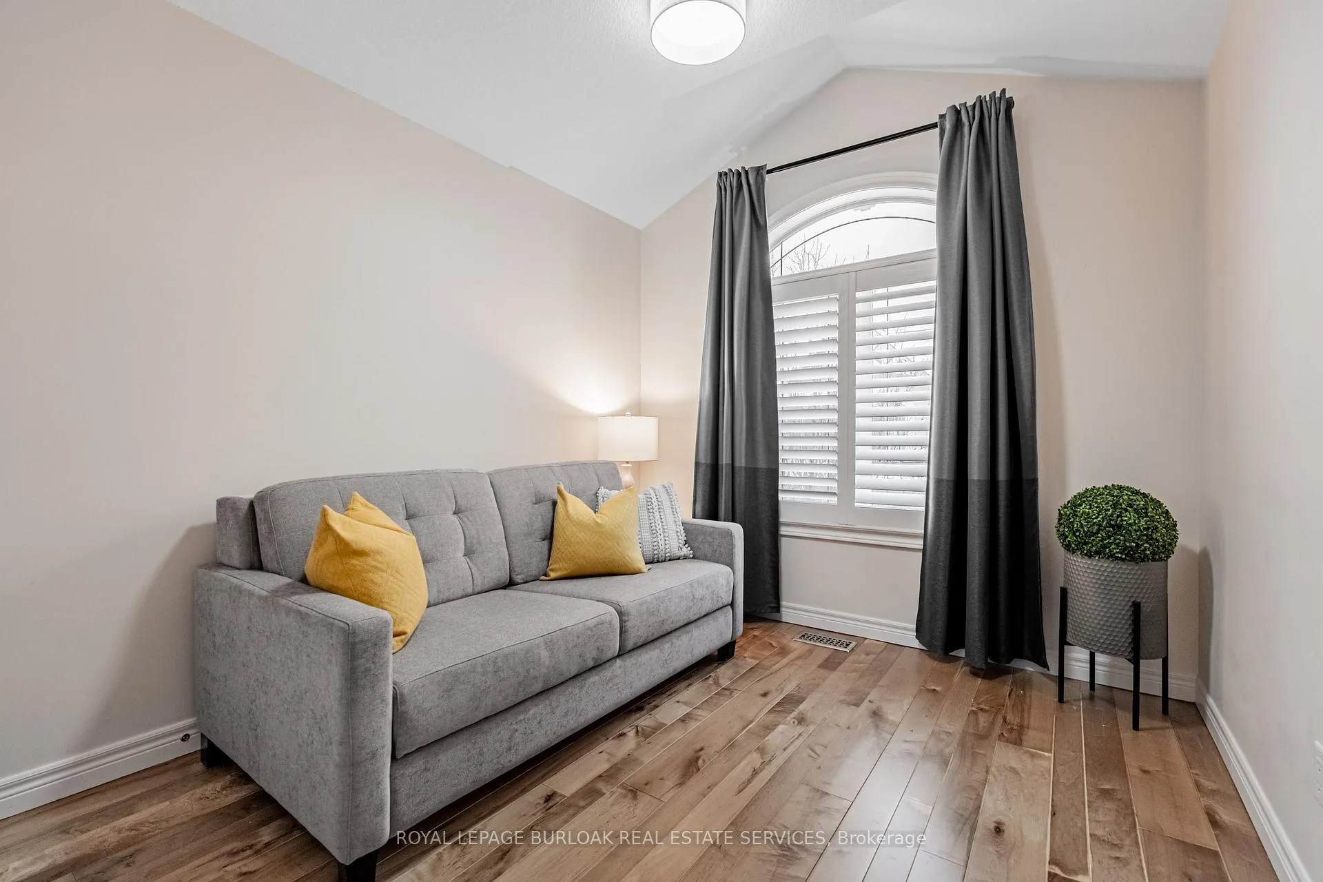 Photo 16 of Unit 21, 5056 New Street, Burlington, Appleby — HOMEH