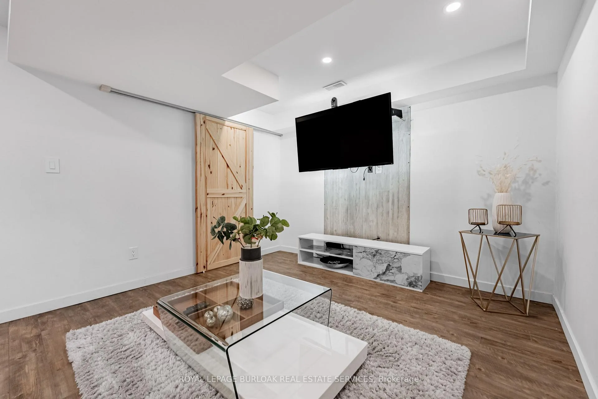 Photo 21 of Unit 21, 5056 New Street, Burlington, Appleby — HOMEH