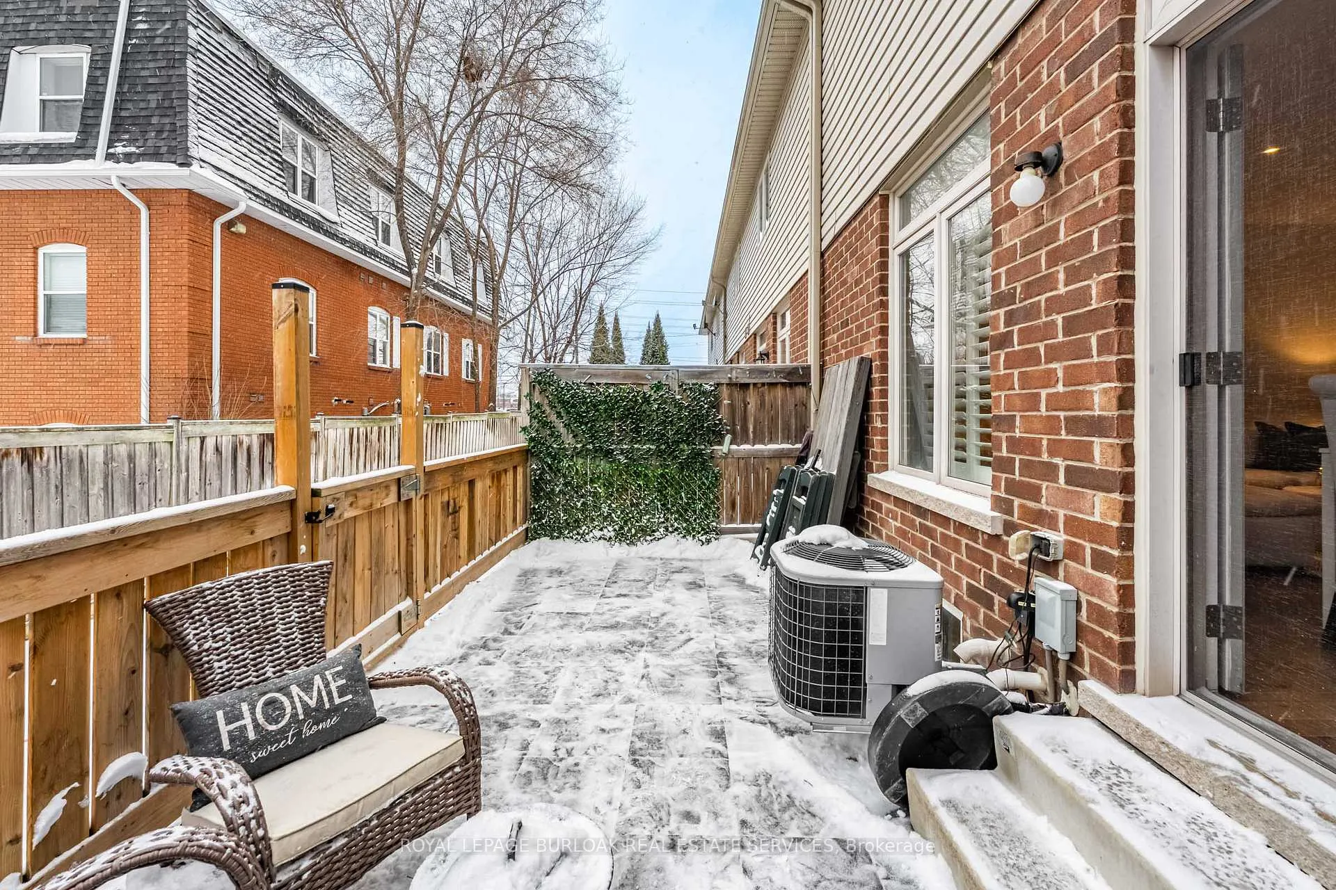 Photo 25 of Unit 21, 5056 New Street, Burlington, Appleby — HOMEH
