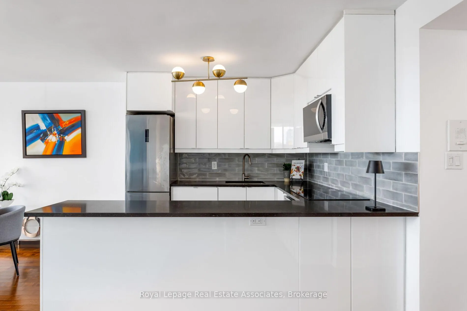 Photo 14 of Unit 602, 20 Avoca Avenue, Toronto, Rosedale-Moore Park — HOMEH