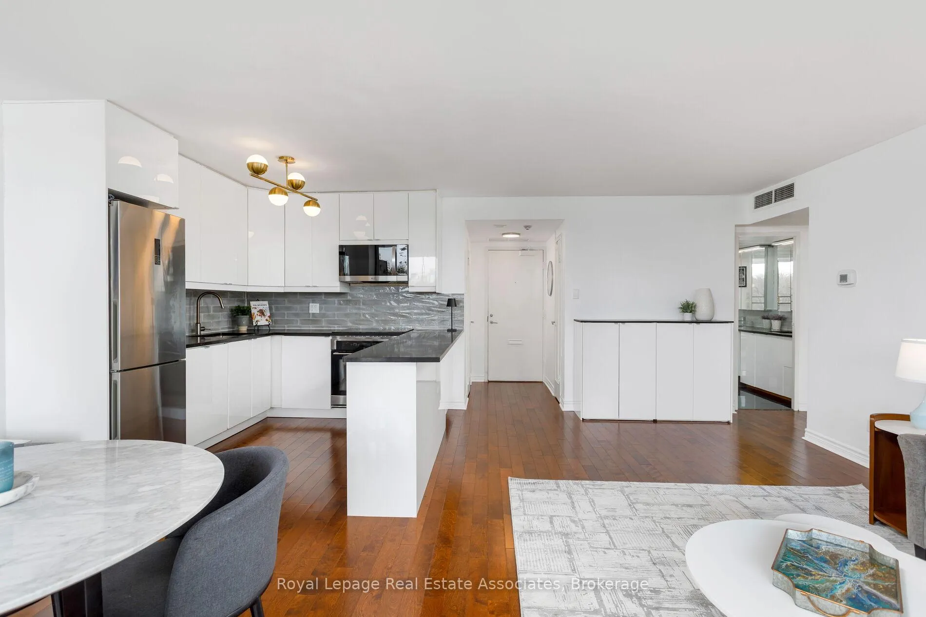 Photo 24 of Unit 602, 20 Avoca Avenue, Toronto, Rosedale-Moore Park — HOMEH