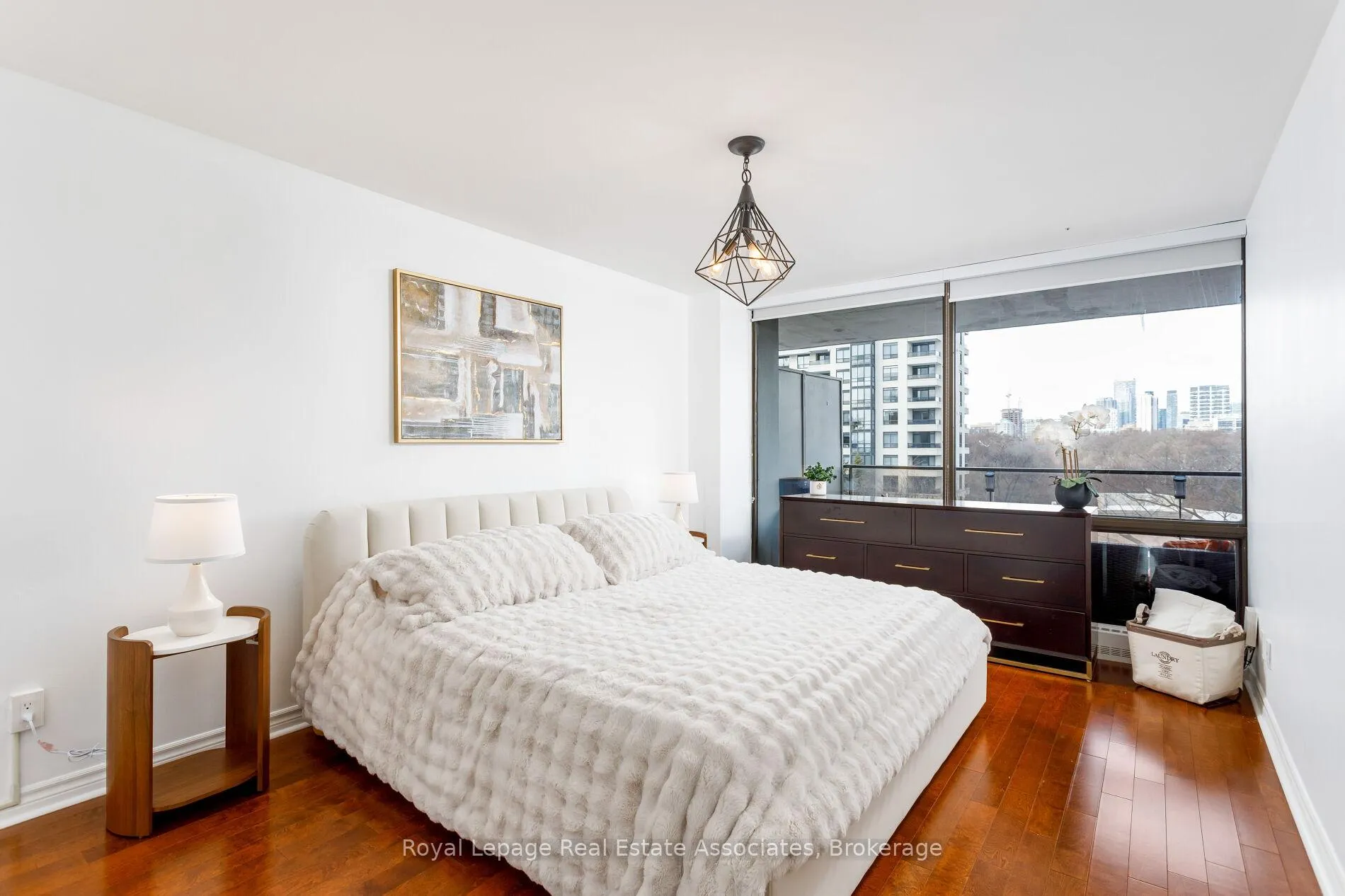 Photo 26 of Unit 602, 20 Avoca Avenue, Toronto, Rosedale-Moore Park — HOMEH