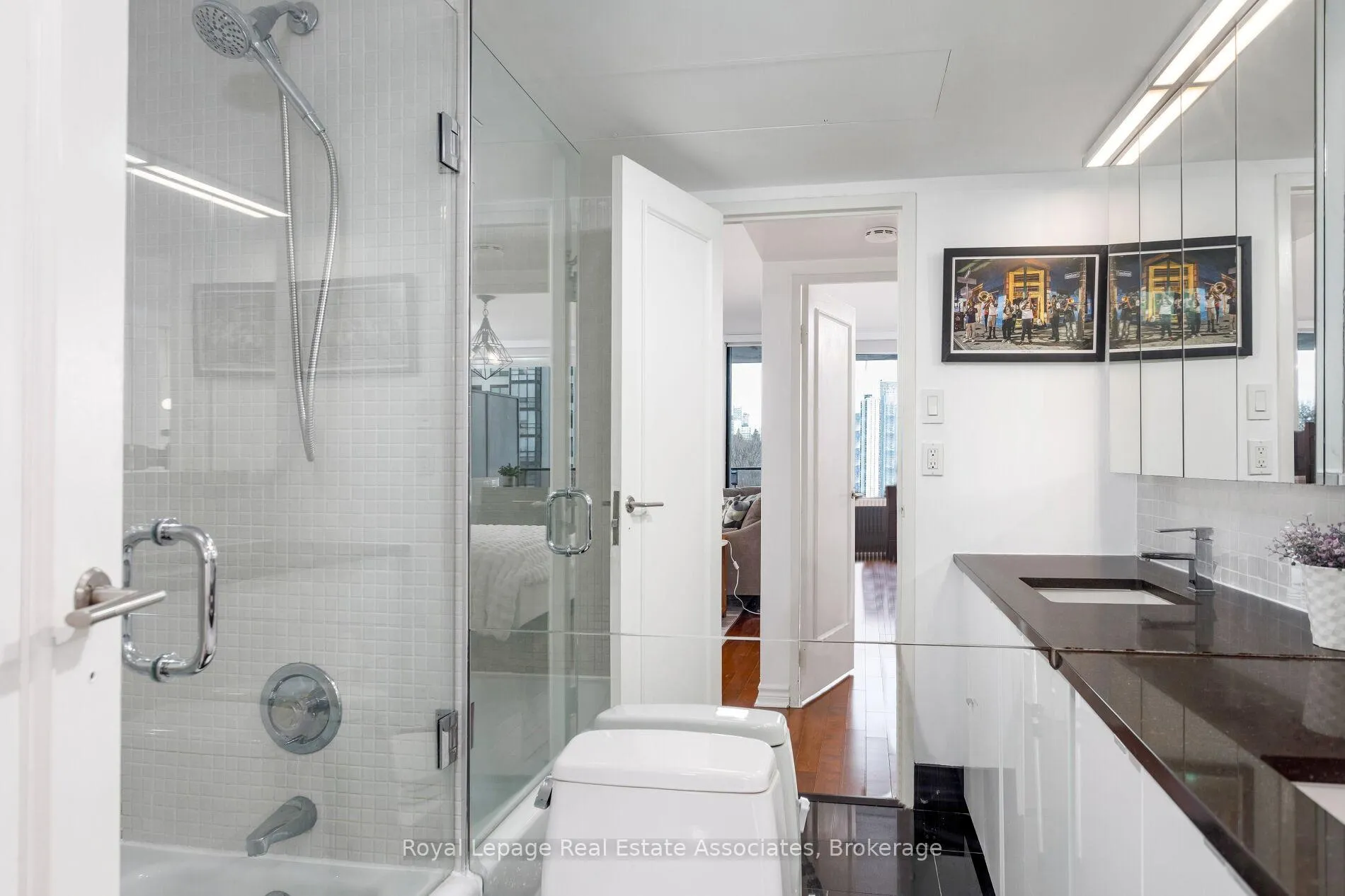 Photo 30 of Unit 602, 20 Avoca Avenue, Toronto, Rosedale-Moore Park — HOMEH