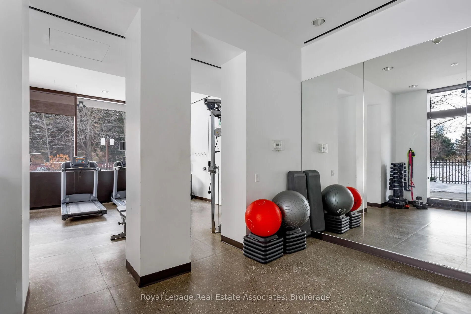 Photo 36 of Unit 602, 20 Avoca Avenue, Toronto, Rosedale-Moore Park — HOMEH